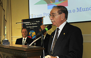 Presidente da Diretoria é homenageado pelo RCSP - Jardim das Bandeiras