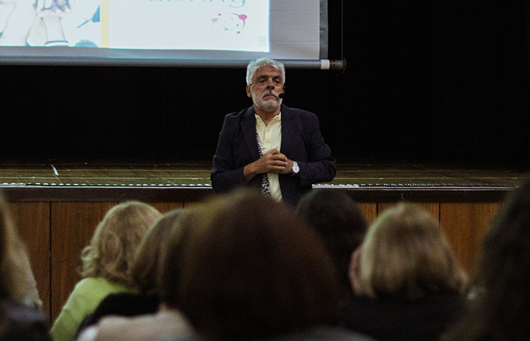 José María Avilés Martínez