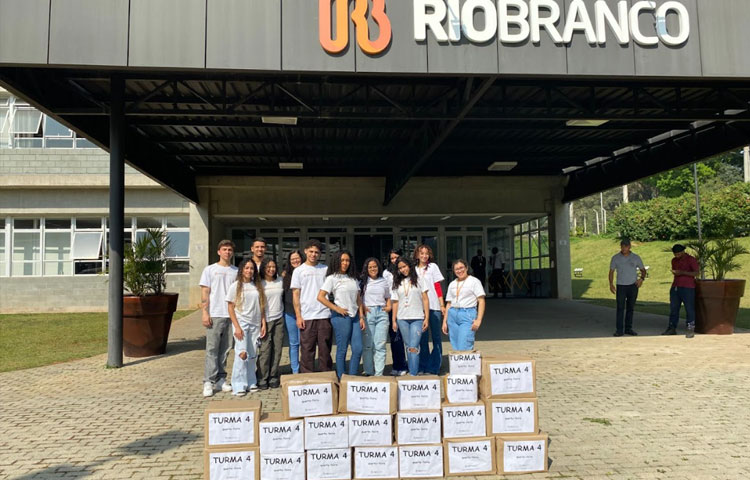 Campanha de arrecadação