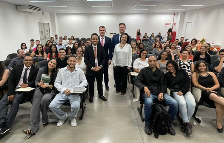 Semana Acadêmica Integrada em parceria com a OAB-Cotia