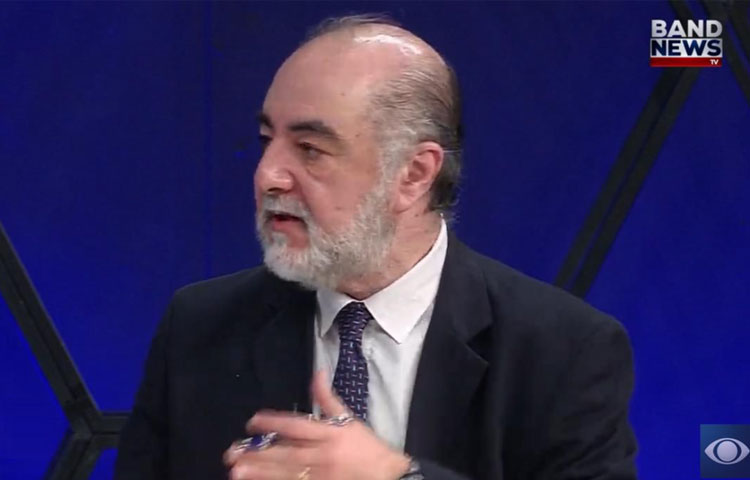 Entrevista à Gazeta e à Record News