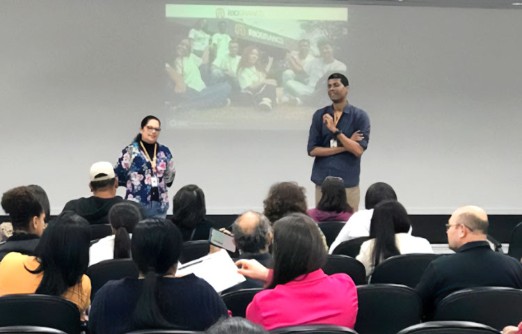 Reuniões com familiares
