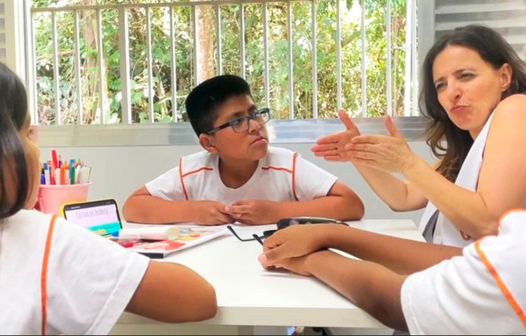 Grupo de Monitores participam de formação