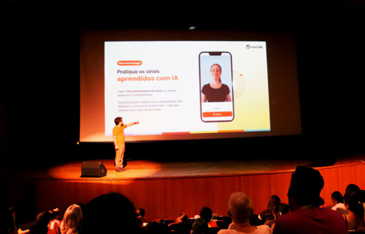 Oficina de tecnologia e comunicação