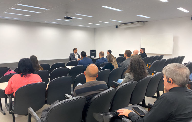 Retorno às aulas com plenária