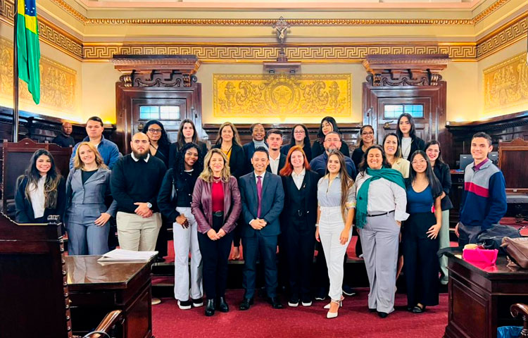 Estudantes de Direito visitam o Tribunal de Justiça de São Paulo