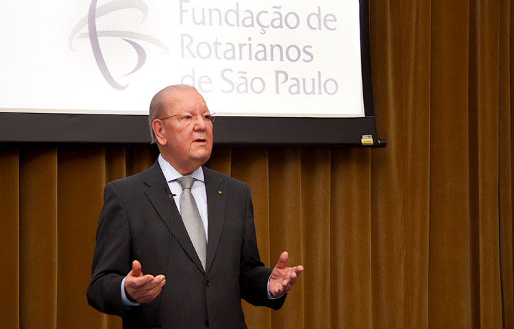 Falecimento de Eduardo de Barros Pimentel